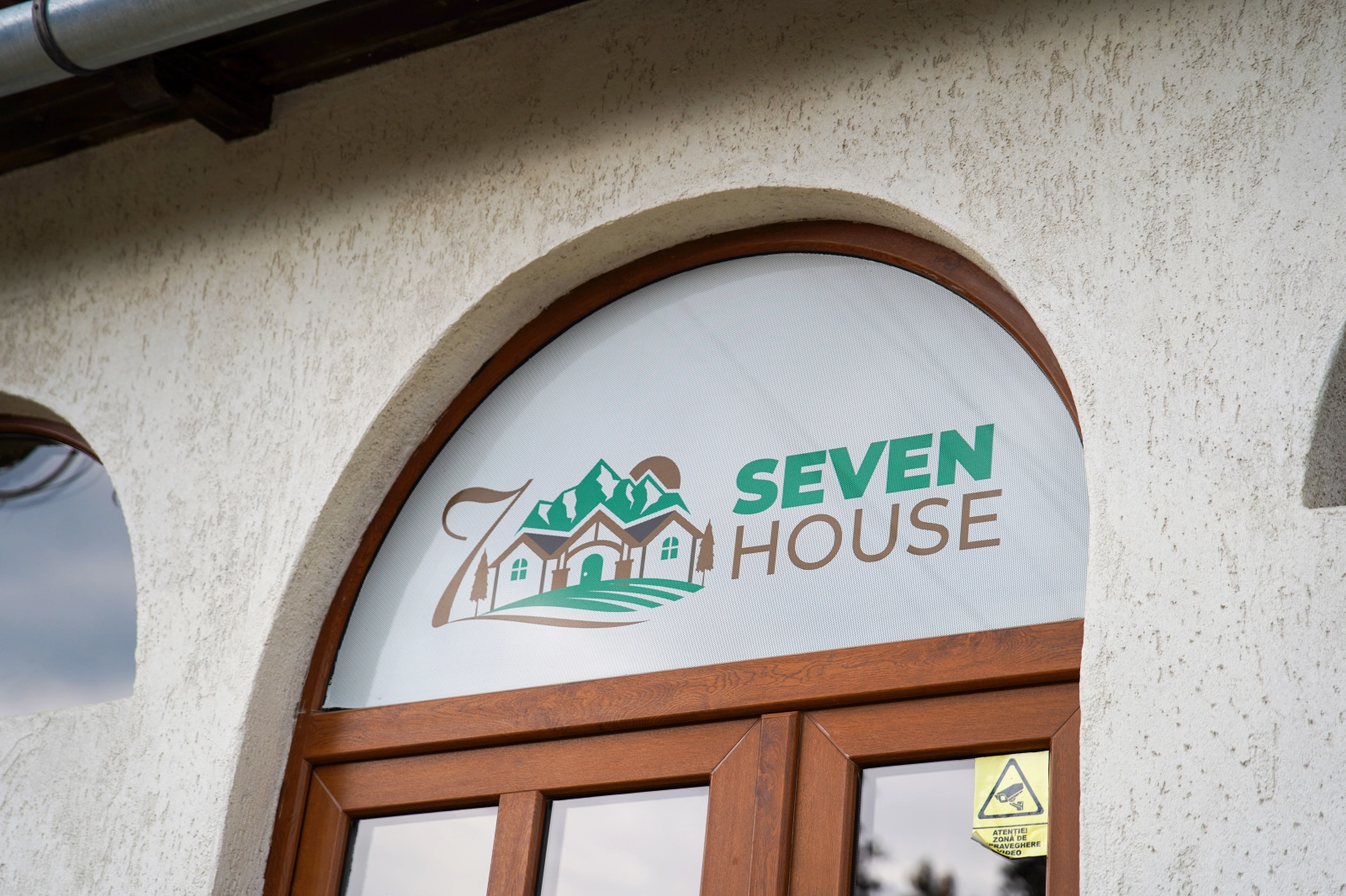 Seven House Guesthouse
