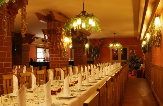 Hotel & Restaurant Gondűző