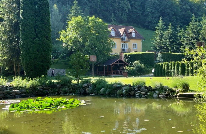 Pensiunea Hétvezér