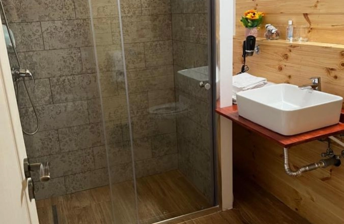 Complex Turistic Traisteni Valea Doftanei