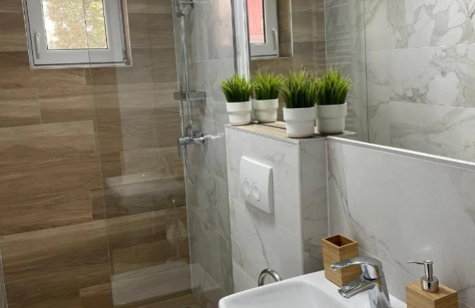 Cazare Colibița Casa Lipan