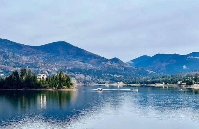 Cazare Colibița Casa Lipan