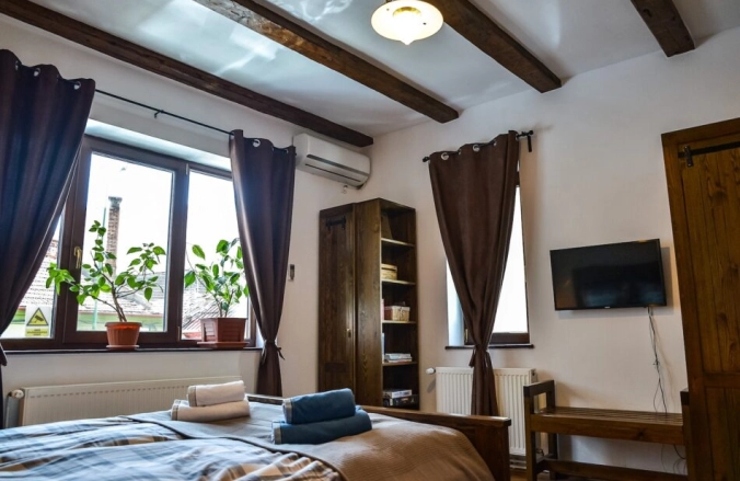 Buzoianu Residence by Holztreppe Brașov