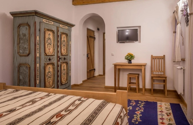 Hanul Vatra Costești