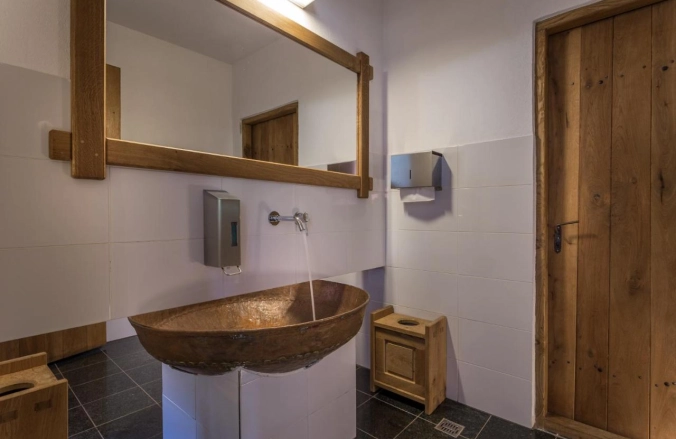 Hanul Vatra Costești