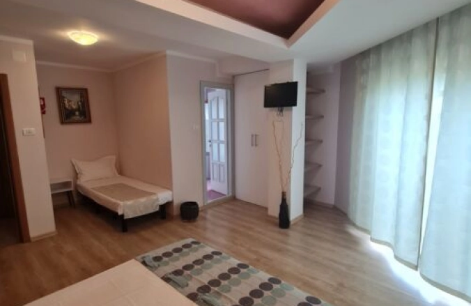 Hotel H by Hambar Vama Veche