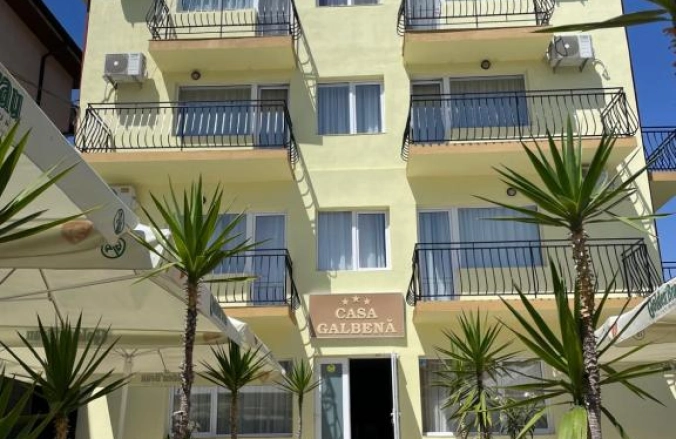 Casa Galbena Costinesti