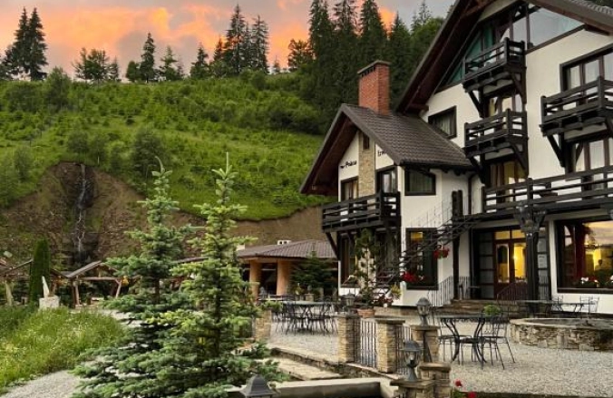 Pensiunea Poiana Izvoarelor